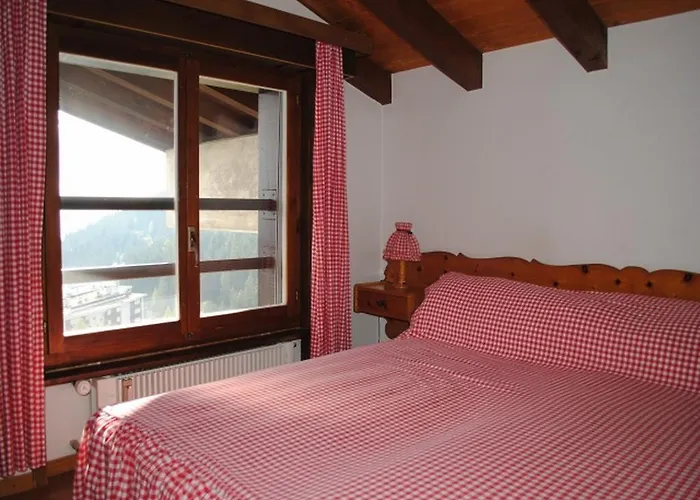 Apartment Cransalpin