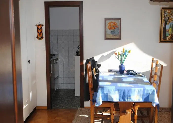 Apartment Cransalpin *